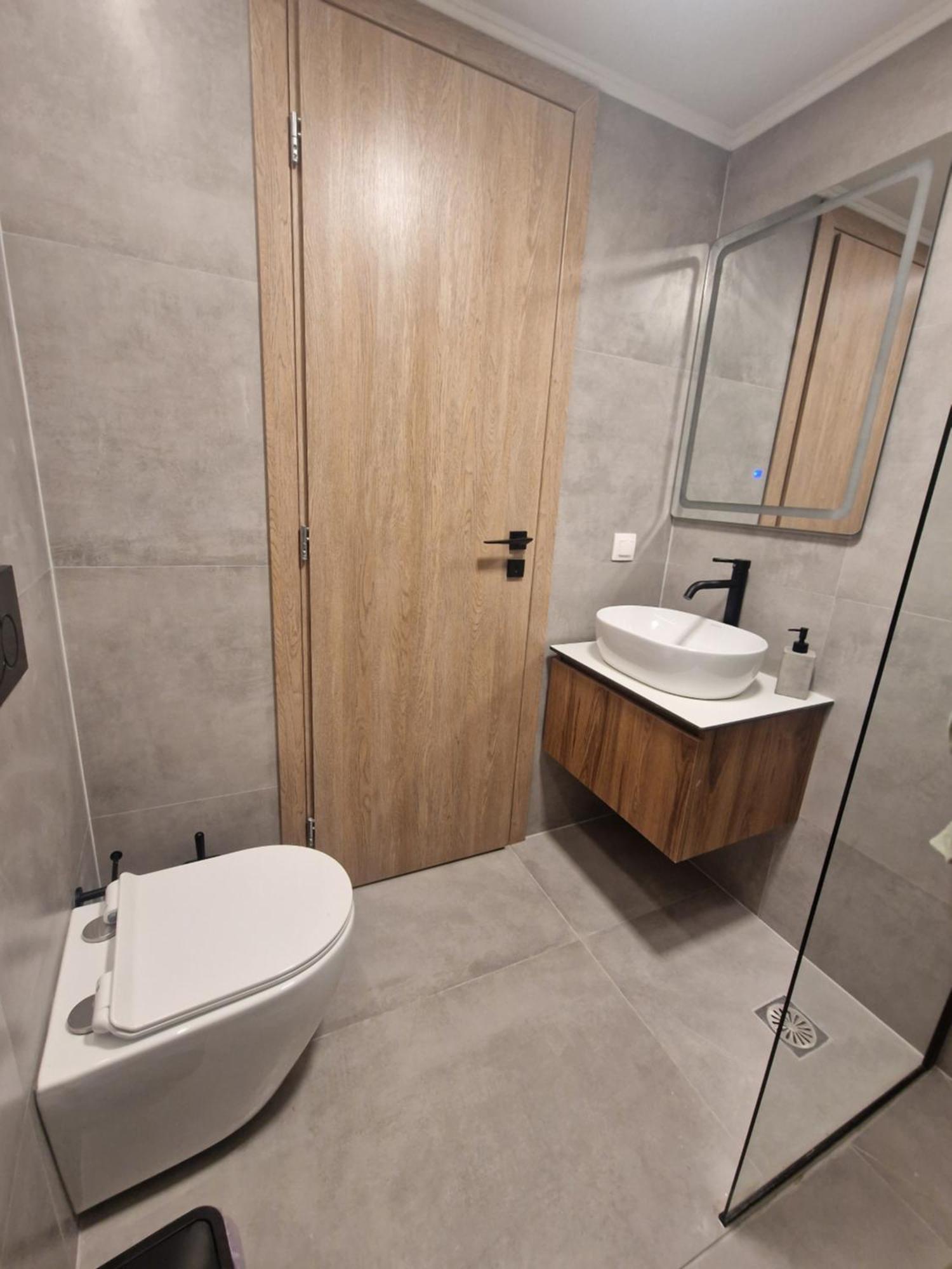 Deluxe Double Studio