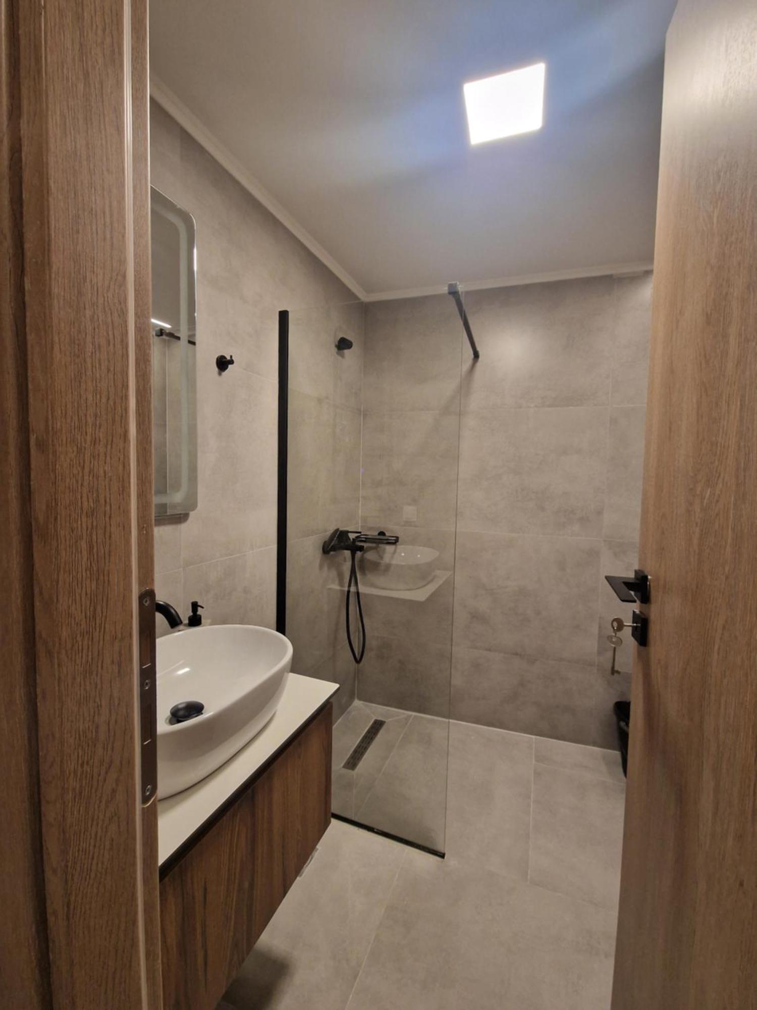 Deluxe Double Studio